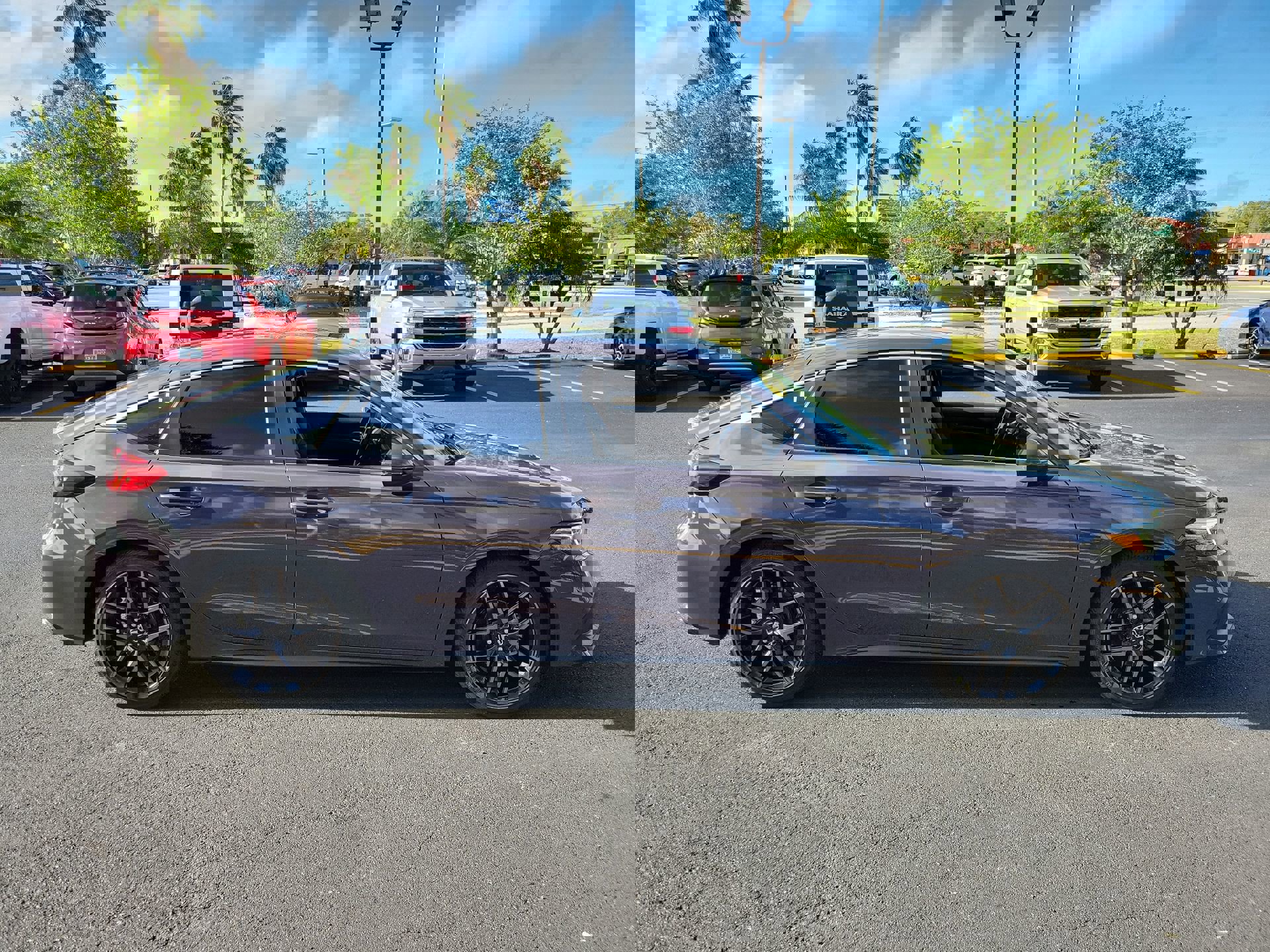 Used 2024 Honda Civic Sport Touring image 5