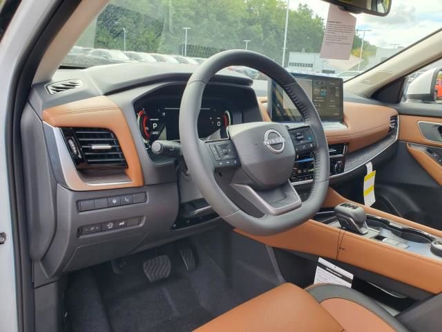 New 2026 Nissan Rogue Platinum image 10
