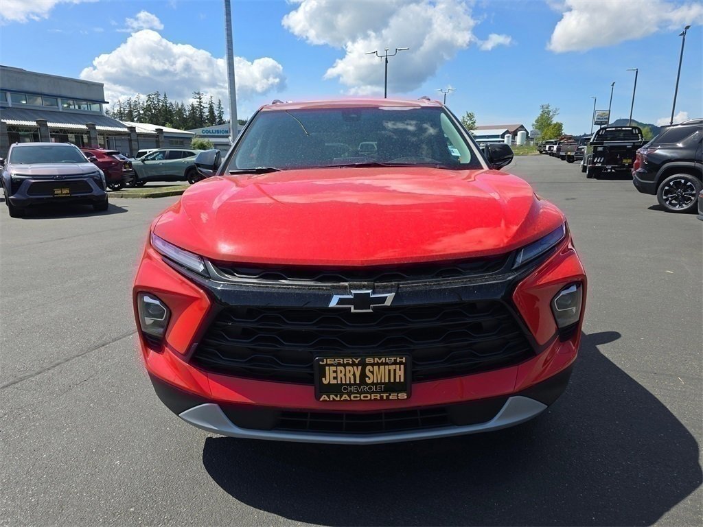 New 2025 Chevrolet Blazer LT w/ Midnight/Sport Edition image 23
