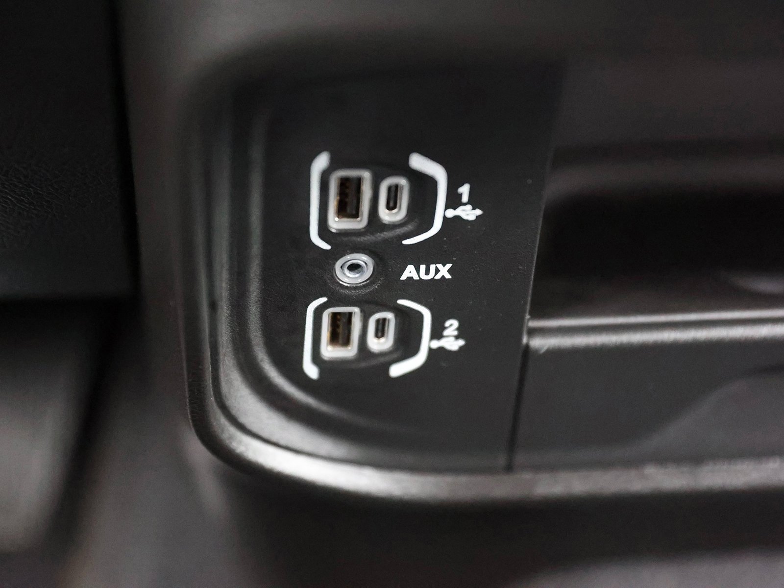 Used 2024 RAM 2500 Laramie w/ Safety Group image 35