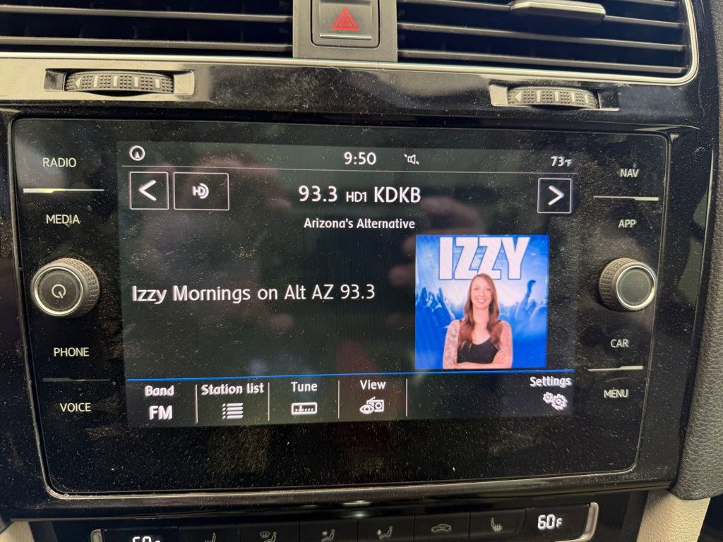 Used 2018 Volkswagen Golf SEL image 21