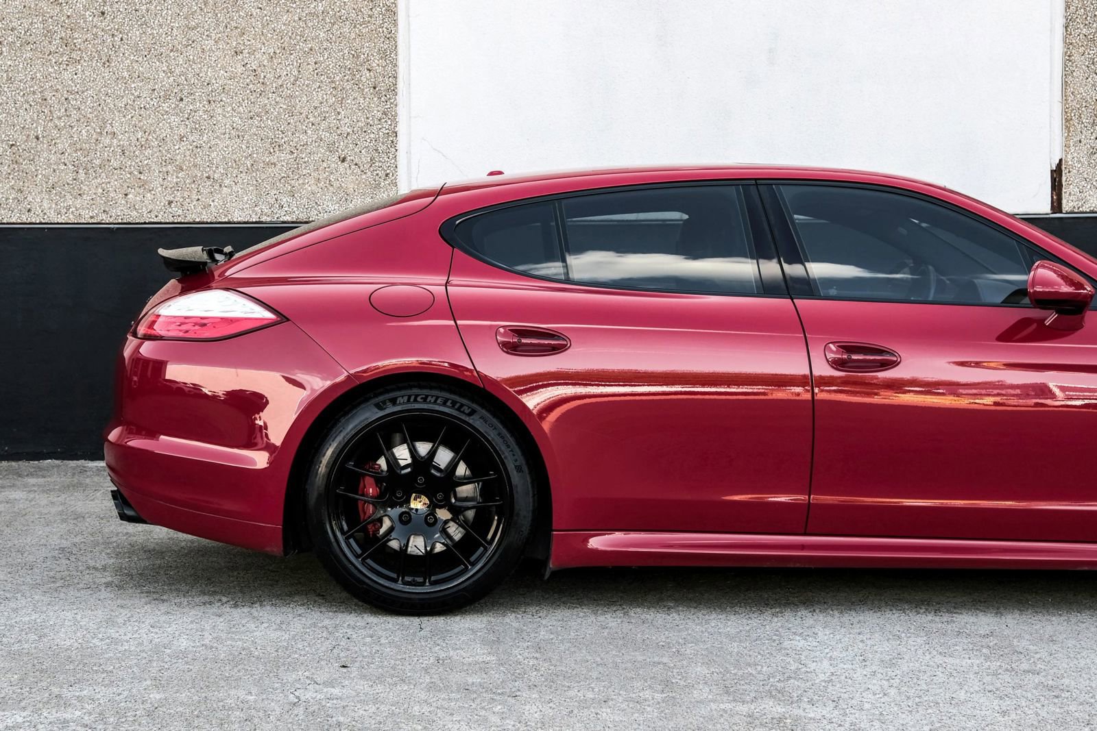 Used 2013 Porsche Panamera GTS image 12
