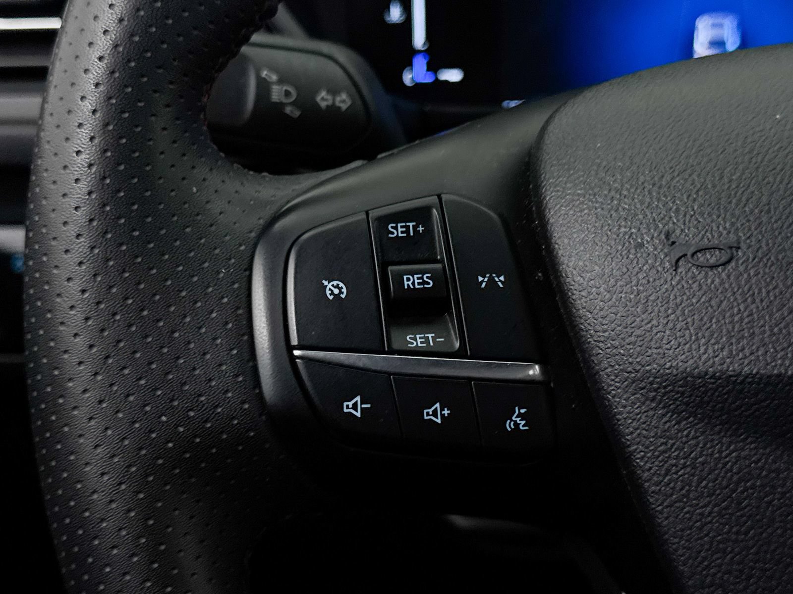 Used 2024 Ford Escape ST-Line AWD/4WD image 34