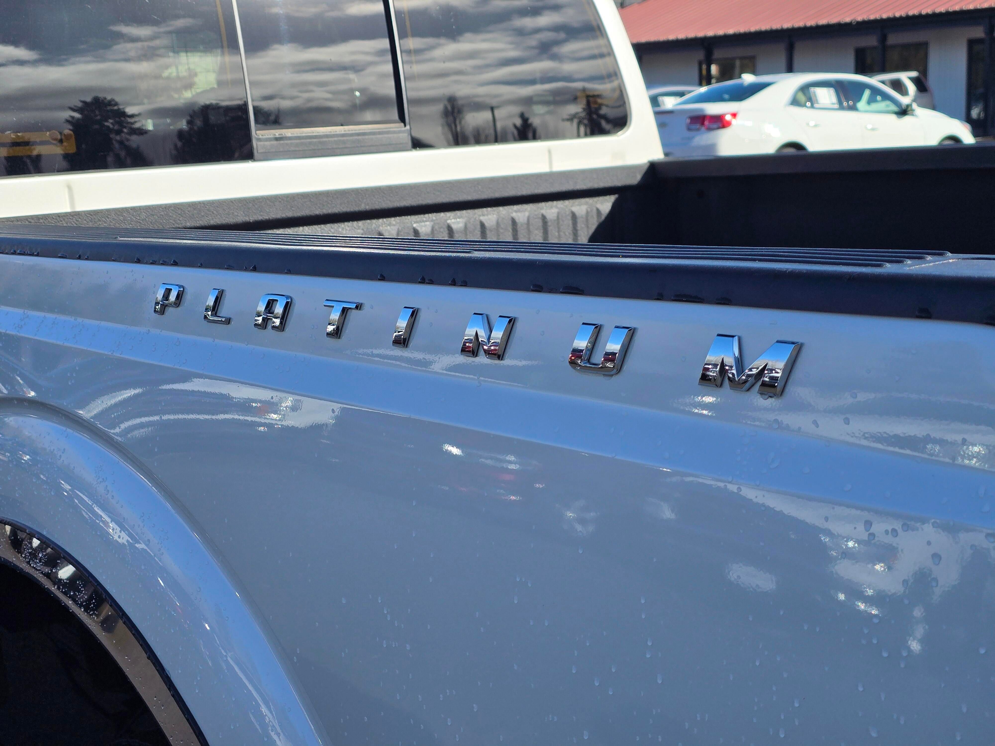 Used 2014 Ford F350 Platinum w/ Platinum Package image 11