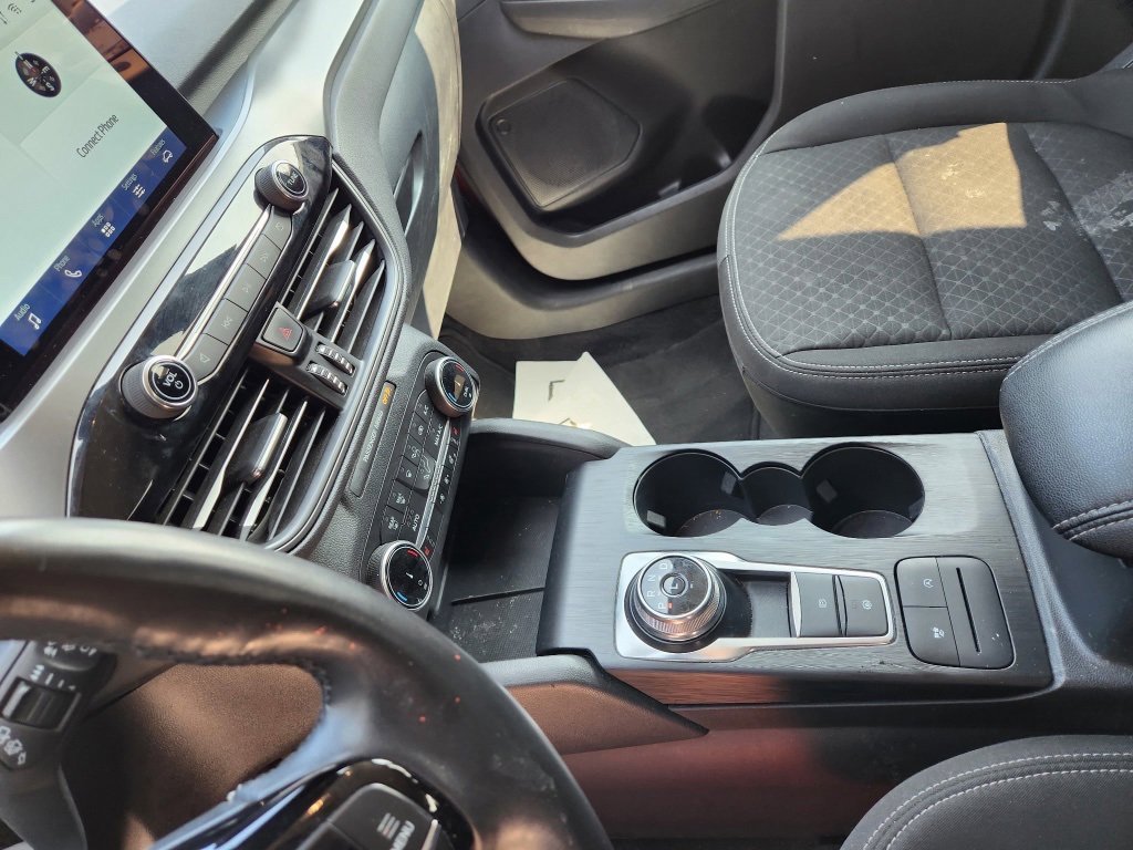 Used 2024 Ford Escape Active w/ Cold Weather Package image 11