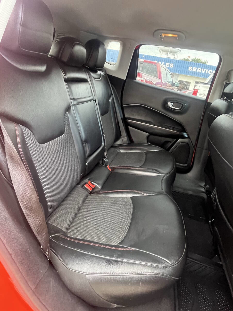 Used 2019 Jeep Compass Trailhawk image 26