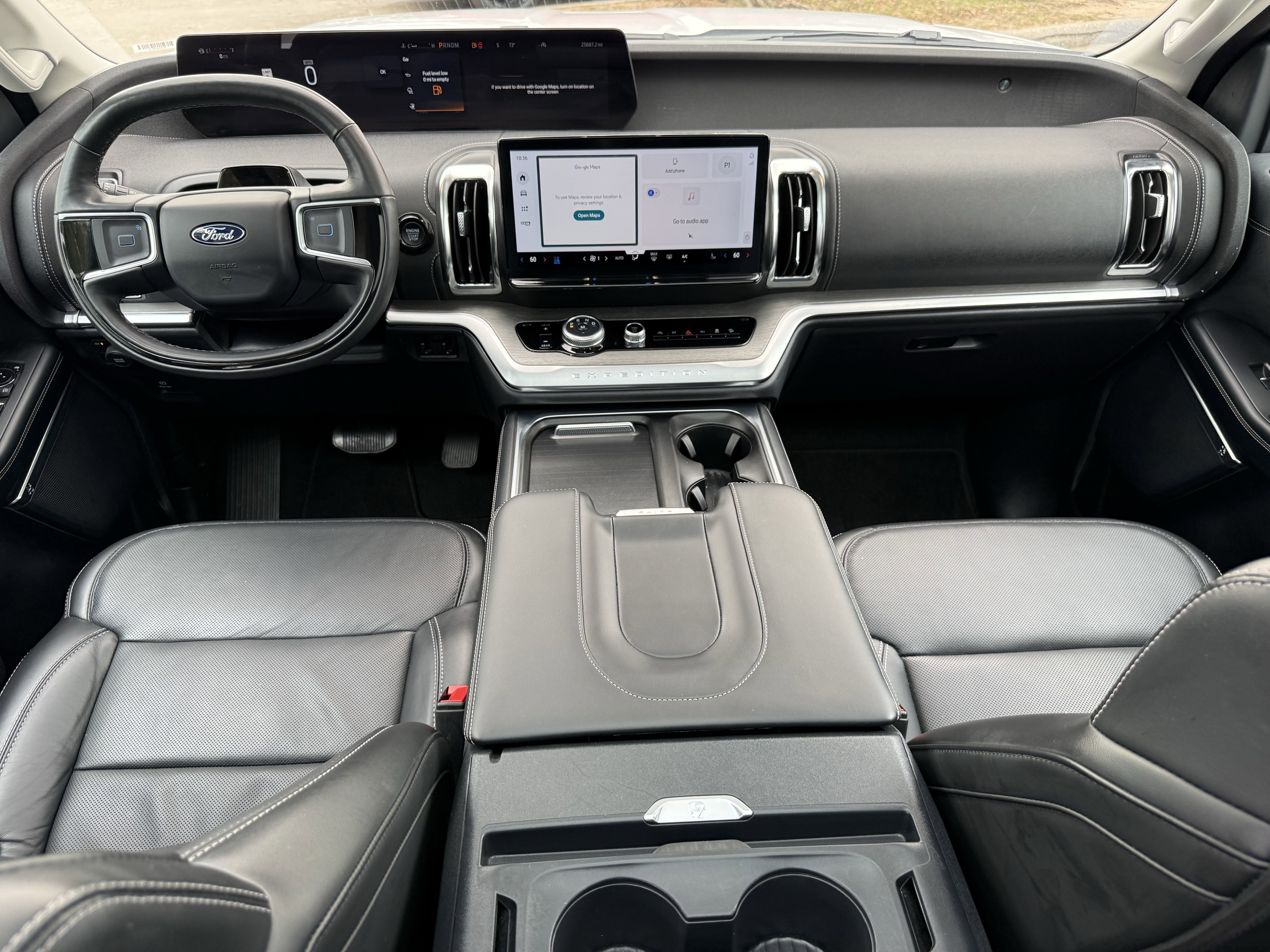 Used 2025 Ford Expedition Platinum image 13