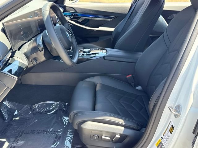 Used 2026 BMW i5 eDrive40 w/ Premium Package RWD image 20