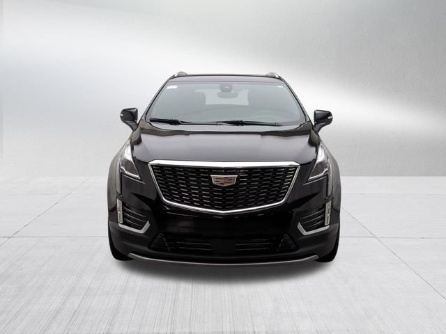 Used 2026 Cadillac XT5 Premium Luxury w/ Driver Assist Package AWD/4WD image 2