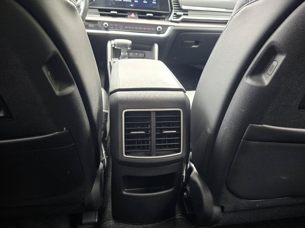 Used 2023 Kia Sportage EX AWD/4WD image 24