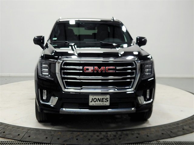 Used 2023 GMC Yukon SLT image 2