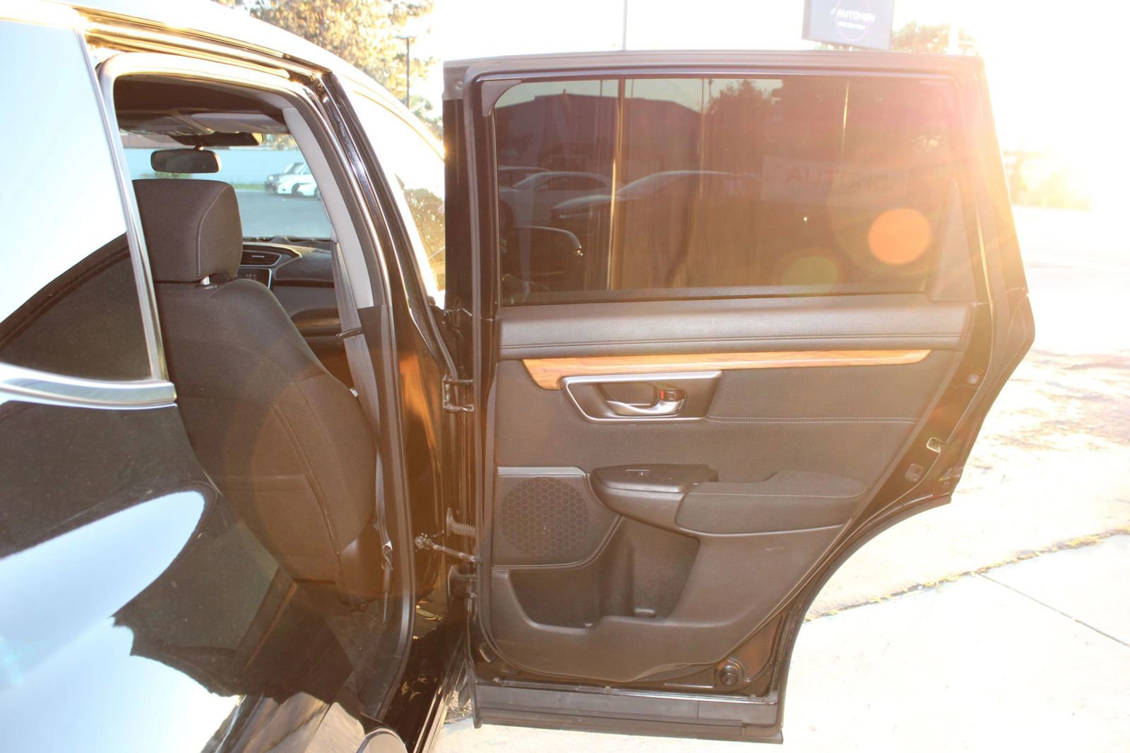 Used 2019 Honda CR-V EX image 19