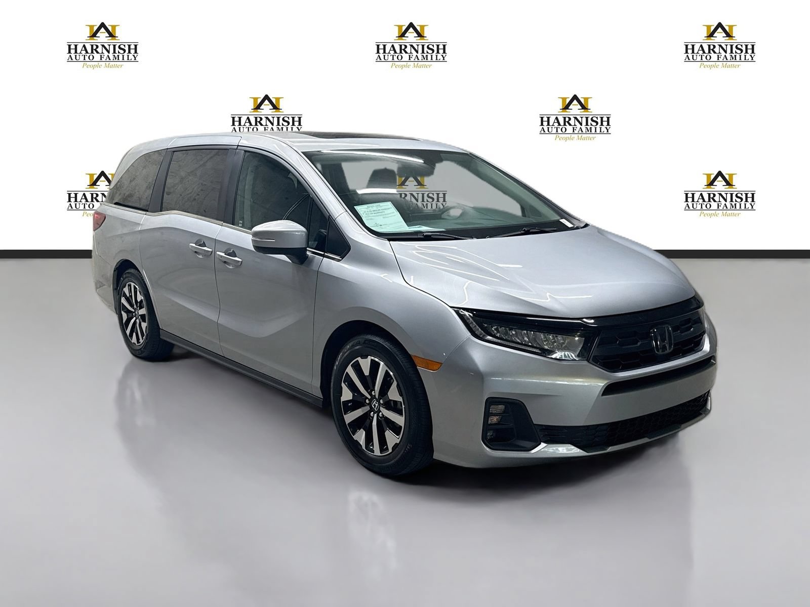 Used 2025 Honda Odyssey EX-L image 3