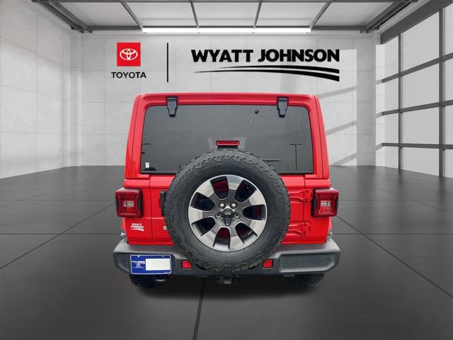 Used 2018 Jeep Wrangler Unlimited Sahara AWD/4WD image 4