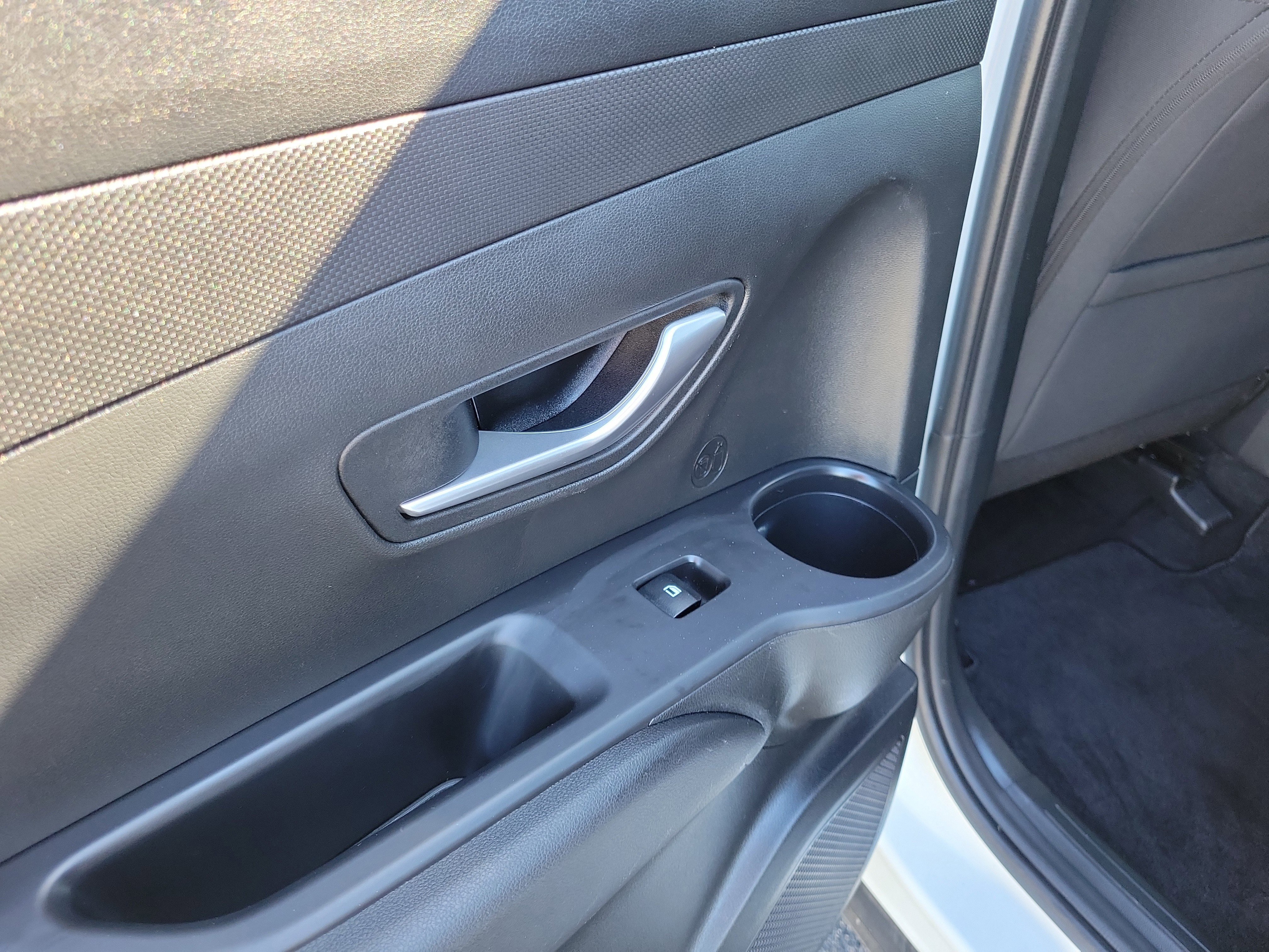 Used 2022 Hyundai Santa Cruz SEL image 13