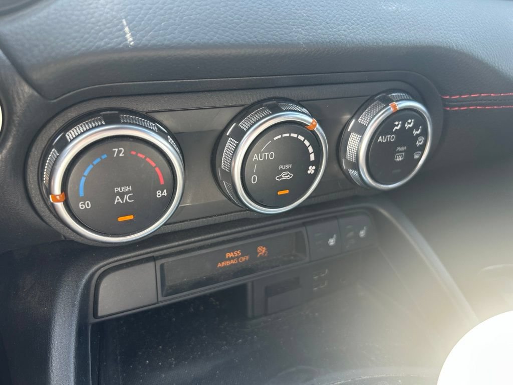Used 2018 FIAT 124 Spider Abarth w/ Convenience Group RWD image 6