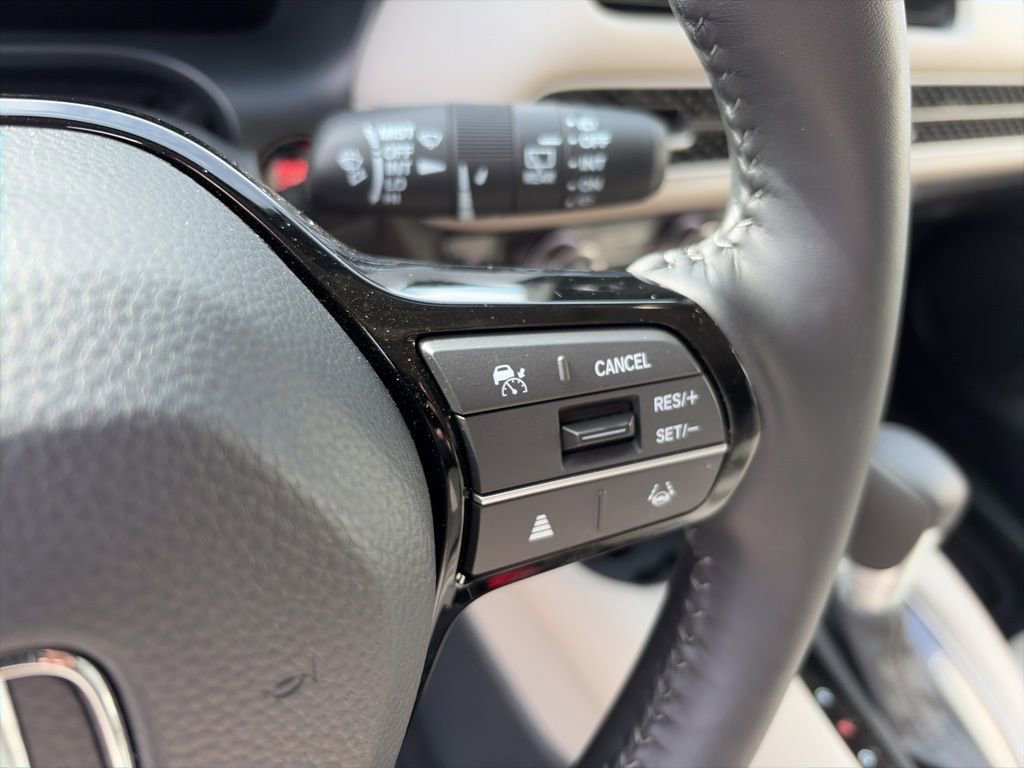 Used 2026 Honda HR-V EX-L image 12