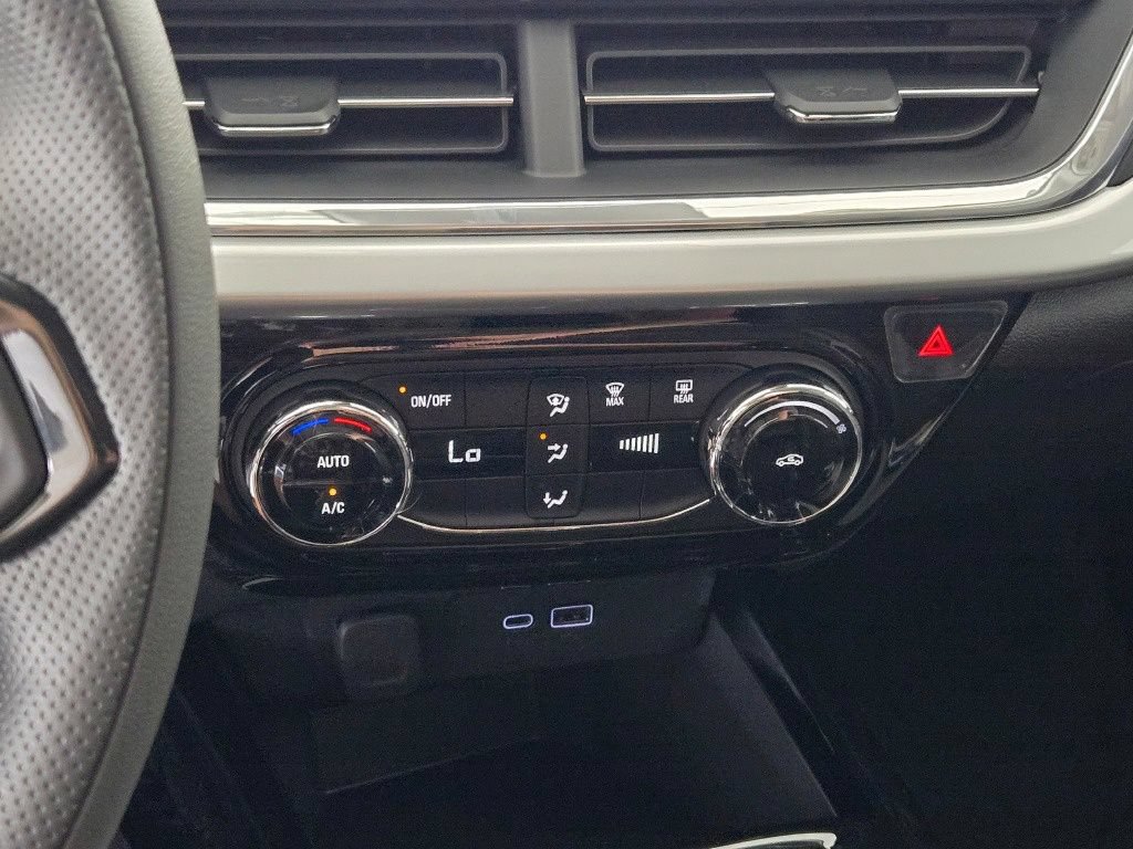 New 2026 Chevrolet Trax LT FWD image 24