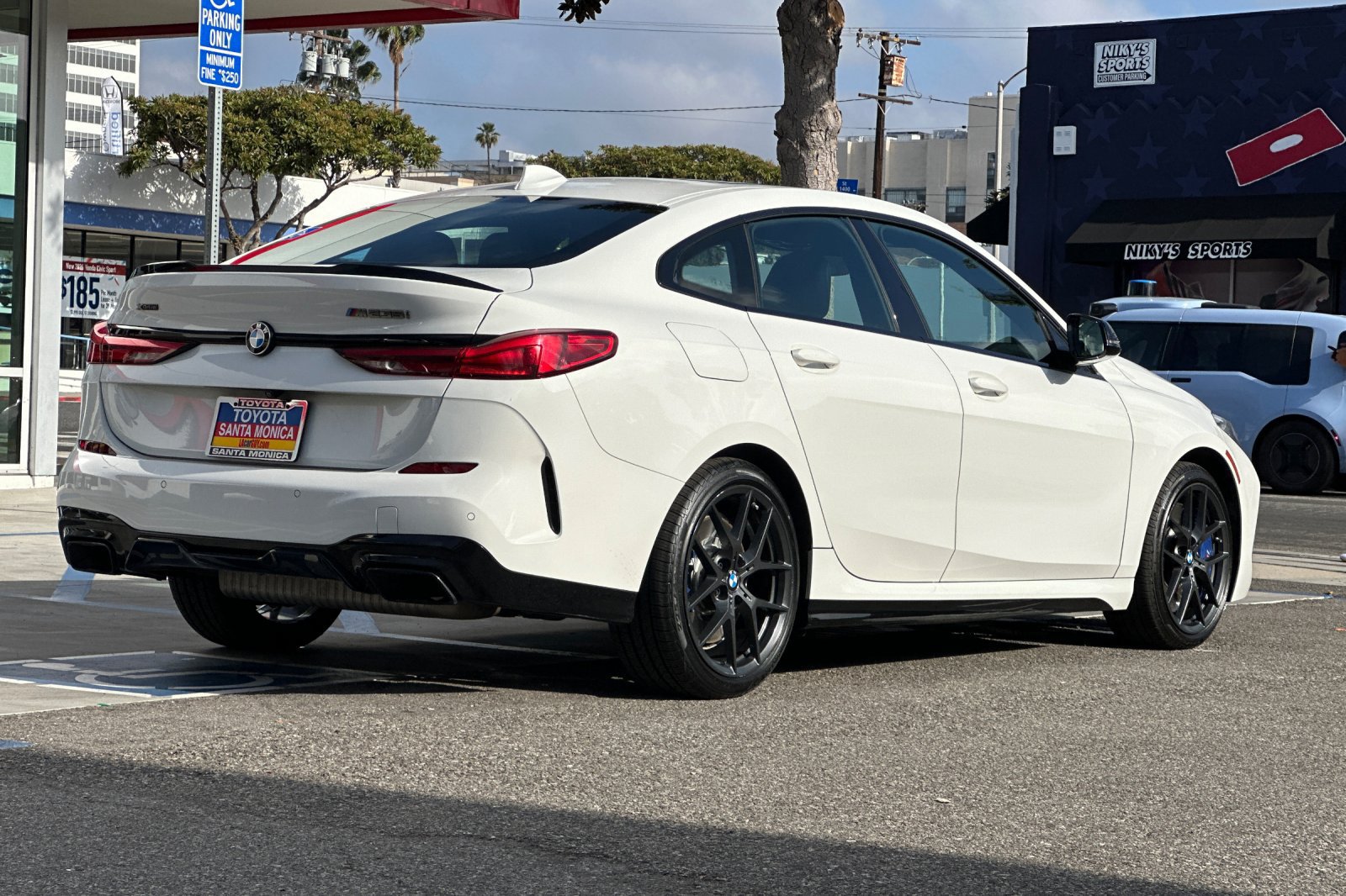 Used 2020 BMW M235i xDrive Gran Coupe w/ Shadowloine Package AWD/4WD image 4