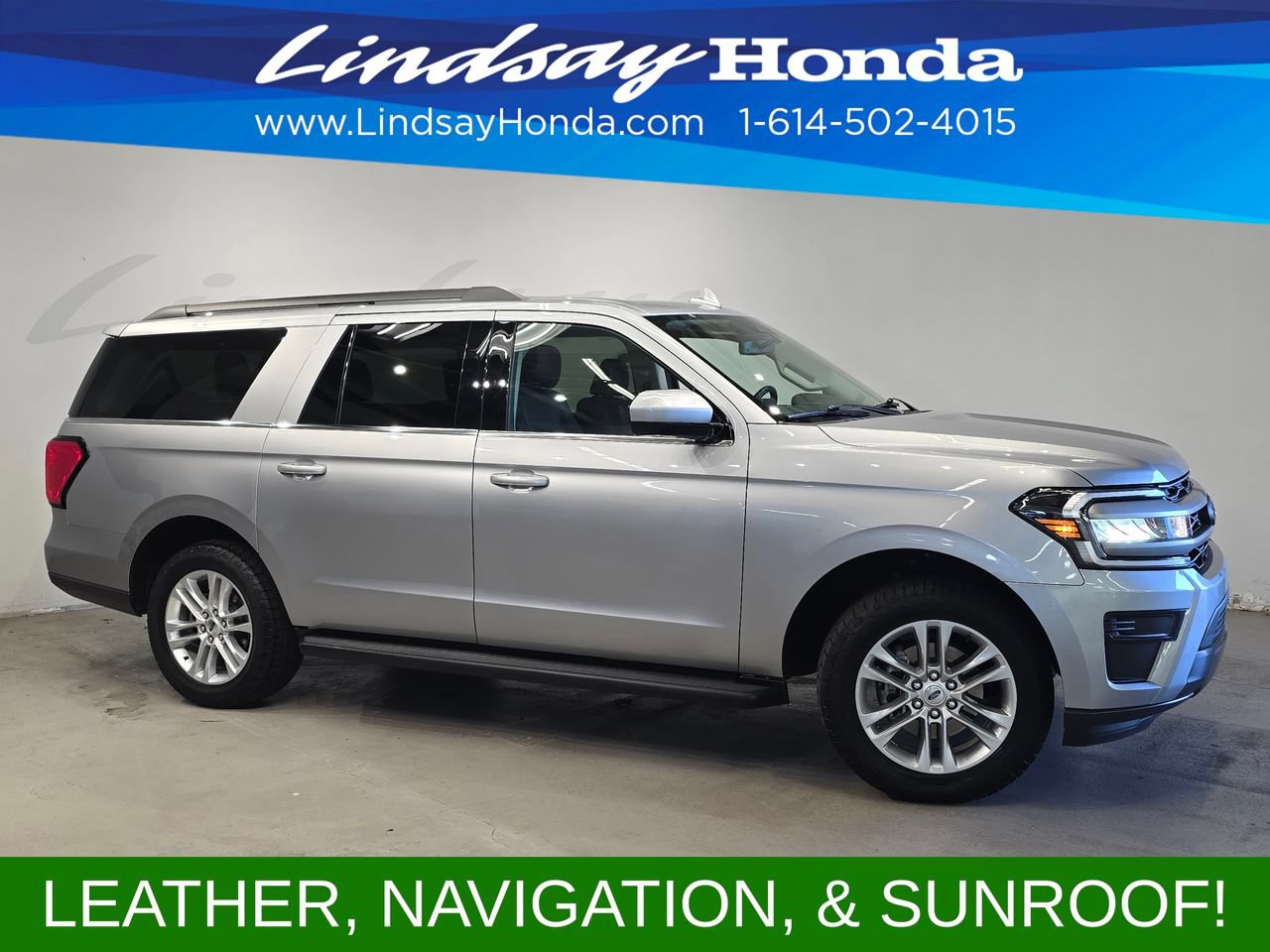 Used 2024 Ford Expedition Max XLT AWD/4WD image 3