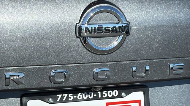 Used 2021 Nissan Rogue S image 28