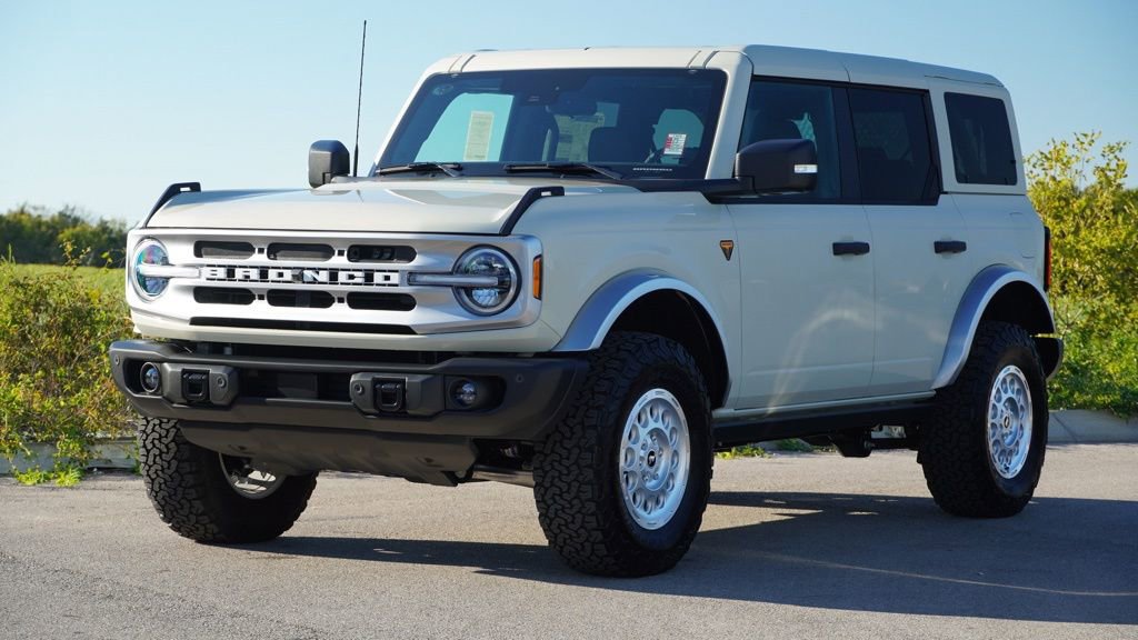 New 2025 Ford Bronco Badlands image 40