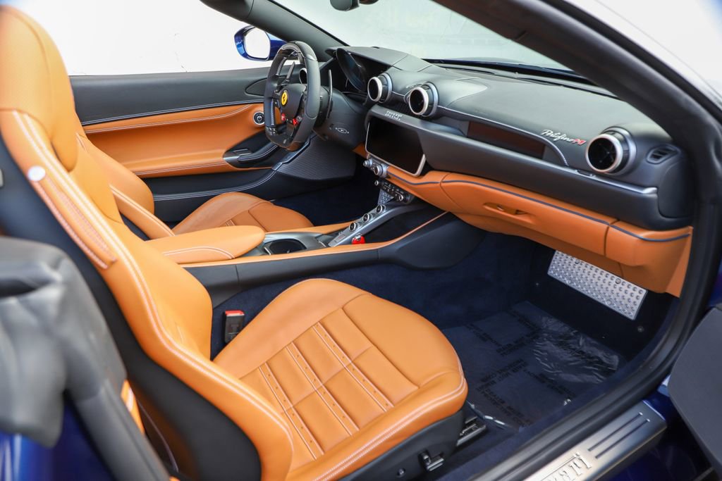 Certified 2023 Ferrari Portofino M image 31