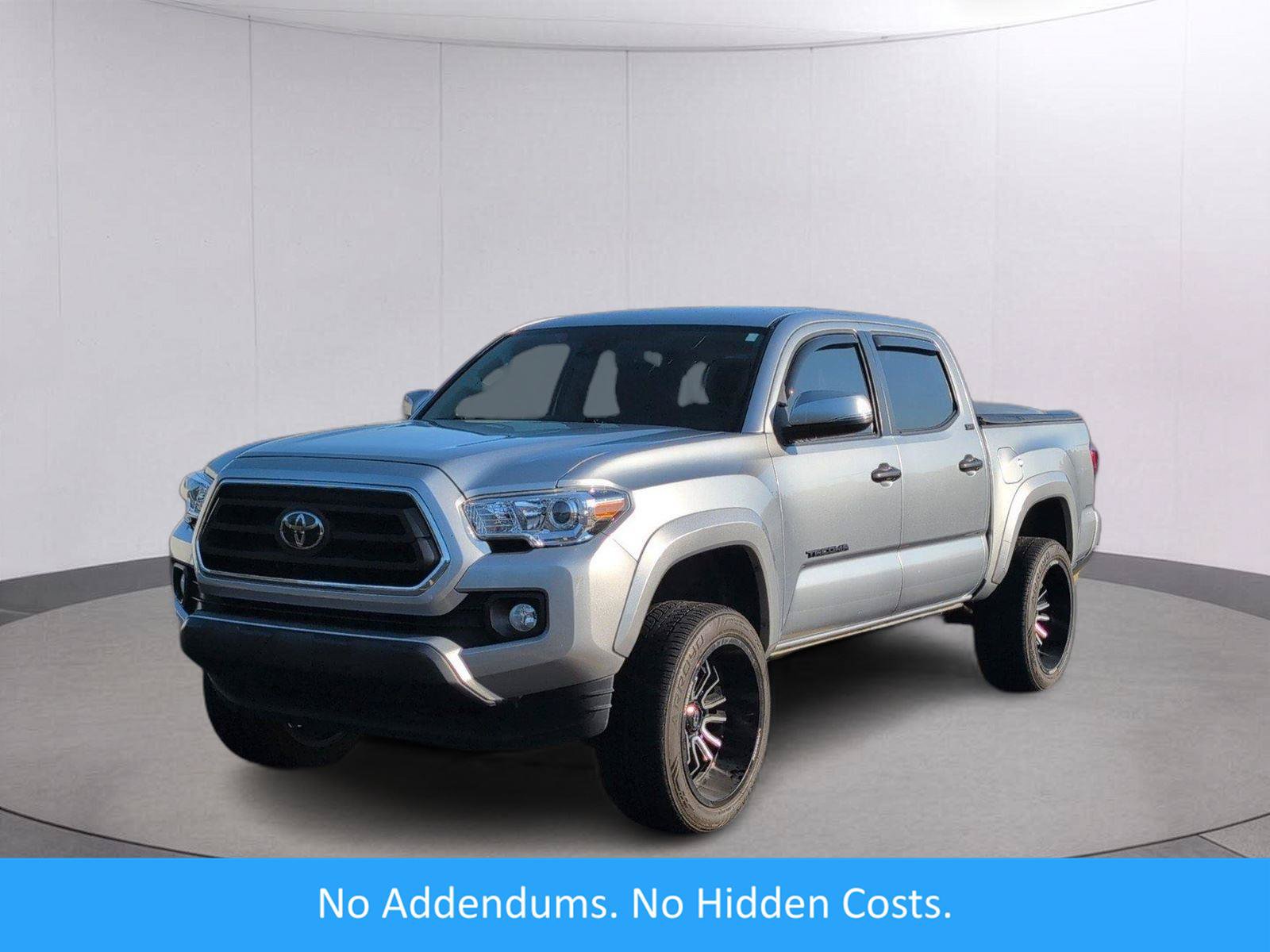 Used 2022 Toyota Tacoma SR5 w/ Technology Package