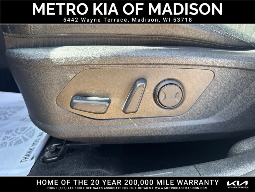 Used 2023 Kia Sportage X-Line AWD/4WD image 12