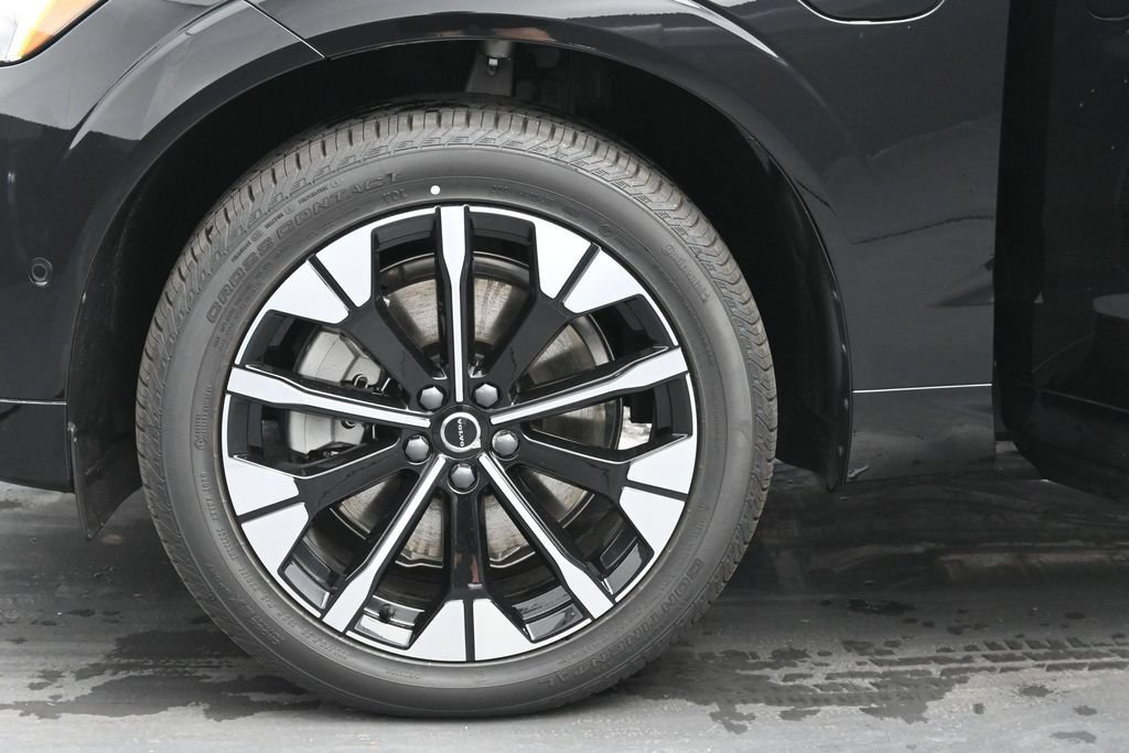 New 2026 Volvo XC60 T8 Plus w/ Protection Package Premier AWD/4WD image 25