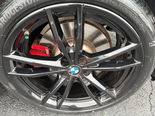Used 2023 BMW 330i xDrive Sedan w/ M Sport Package image 28