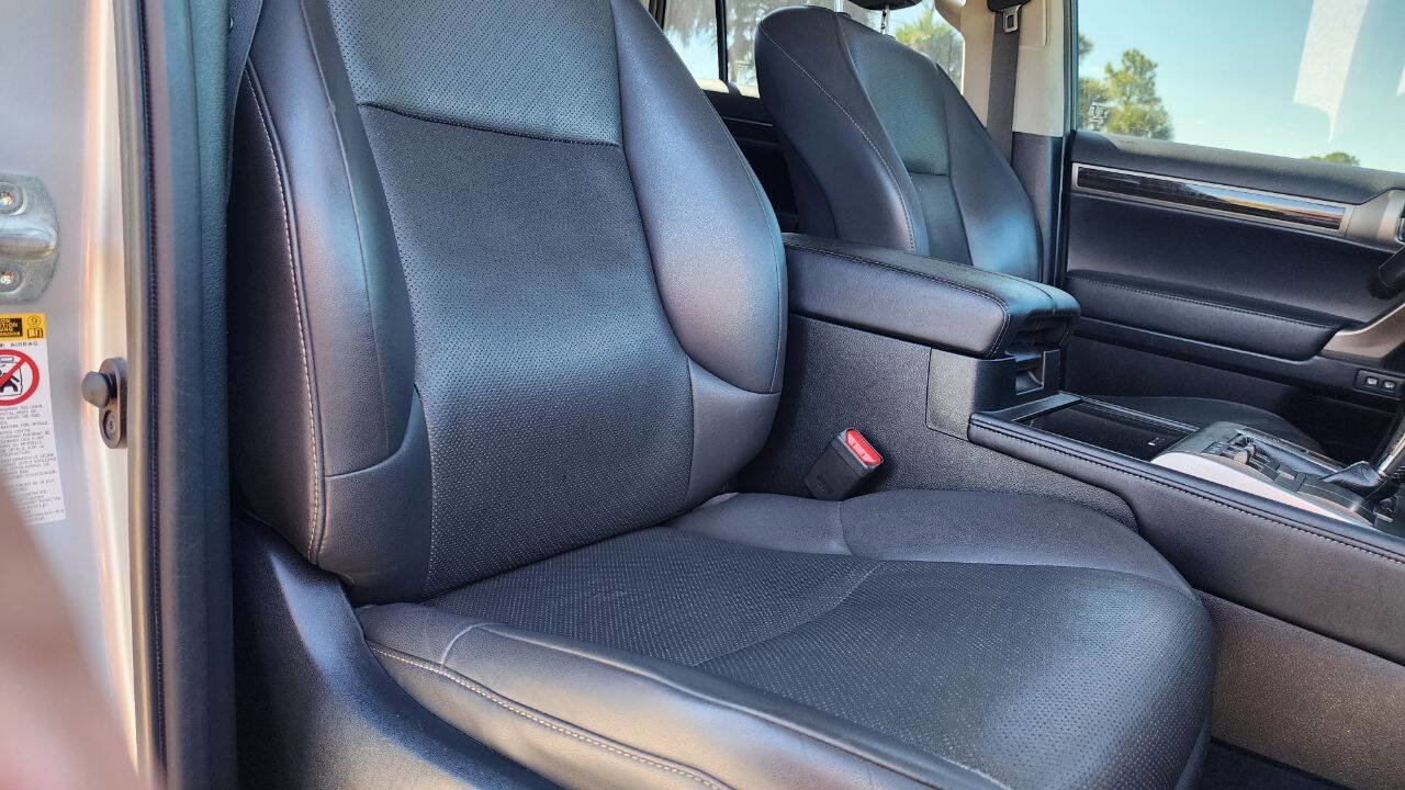 Used 2016 Lexus GX 460 image 20