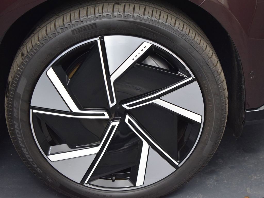 New 2025 Volvo EX90 Ultra image 9