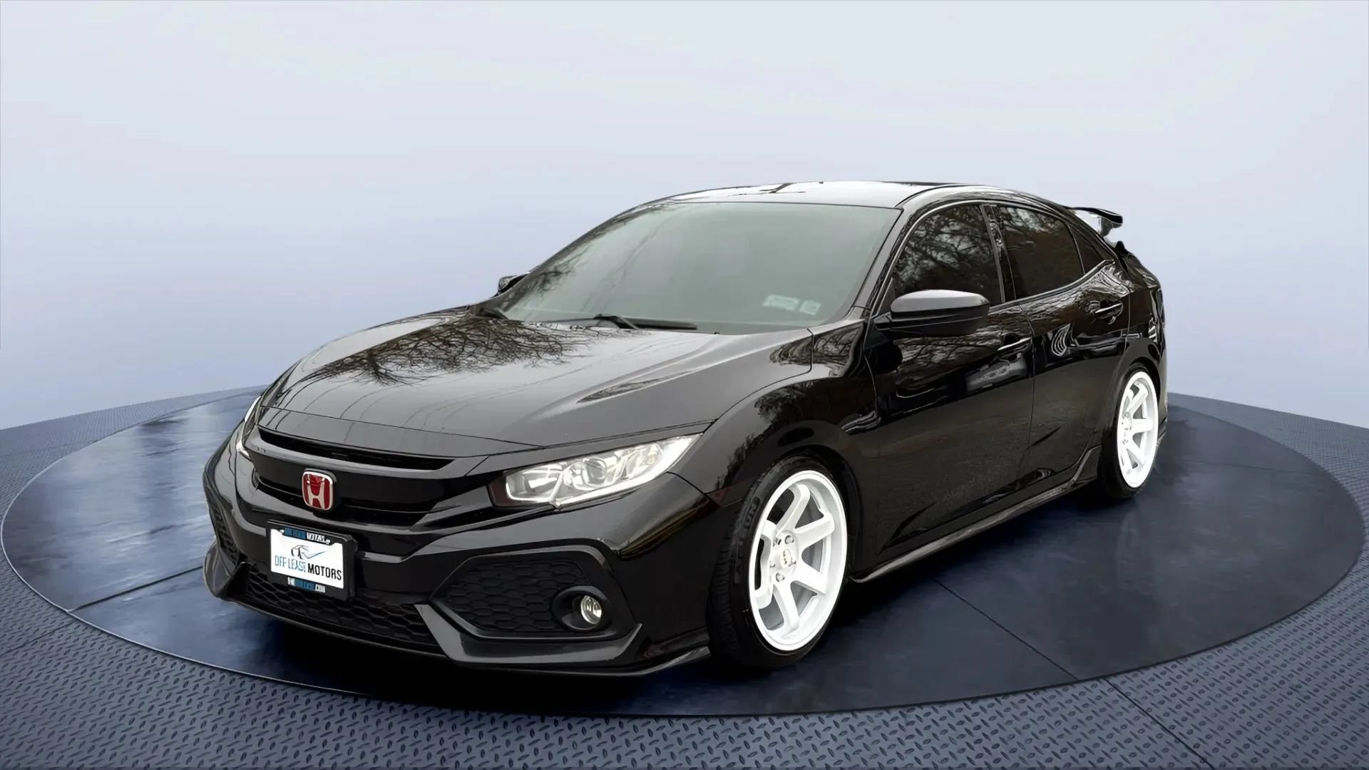 Used 2018 Honda Civic Sport image 1