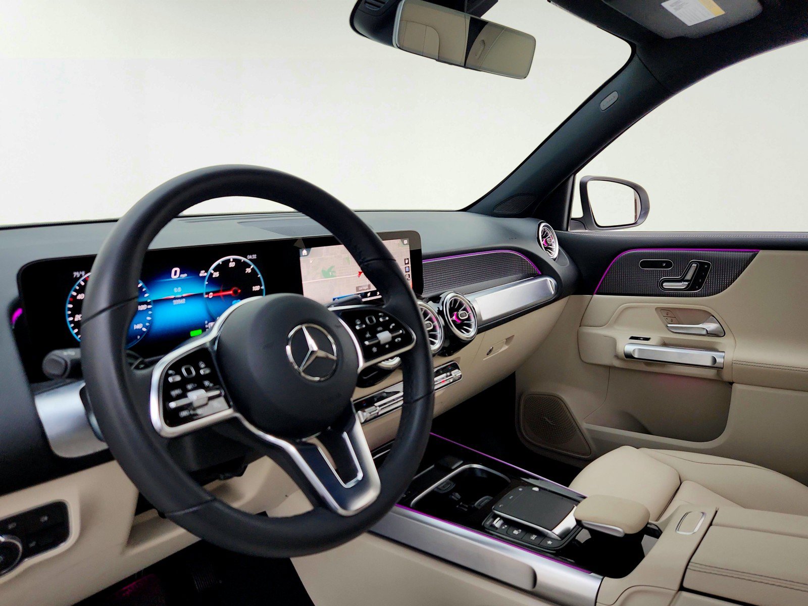 Certified 2023 Mercedes-Benz EQB 300 4MATIC image 16