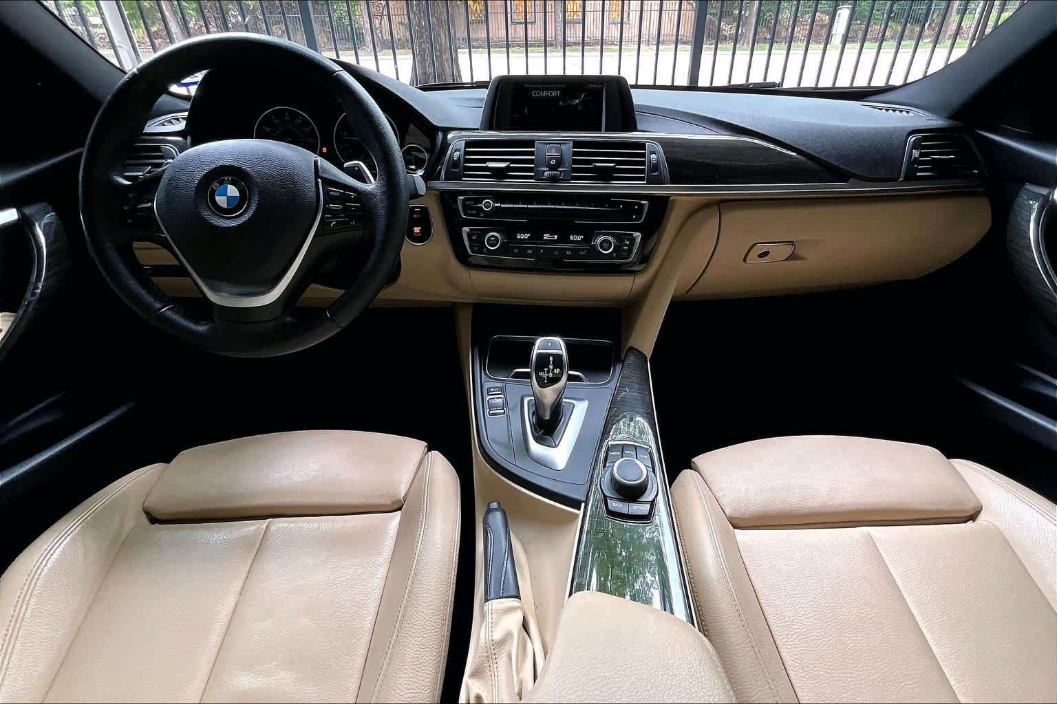 Used 2018 BMW 330i Sedan RWD image 15
