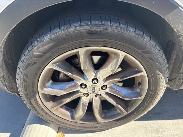 Used 2014 Ford Explorer XLT w/ Equipment Group 202A image 11