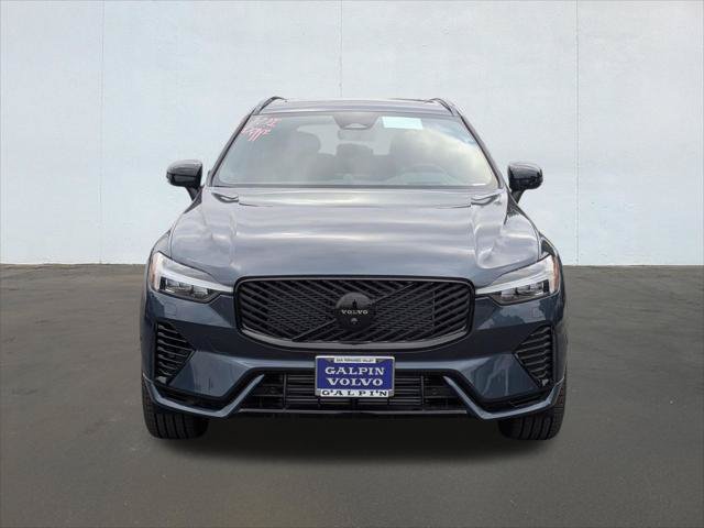 New 2026 Volvo XC60 T8 Ultra w/ Climate Package PRO AWD/4WD image 4
