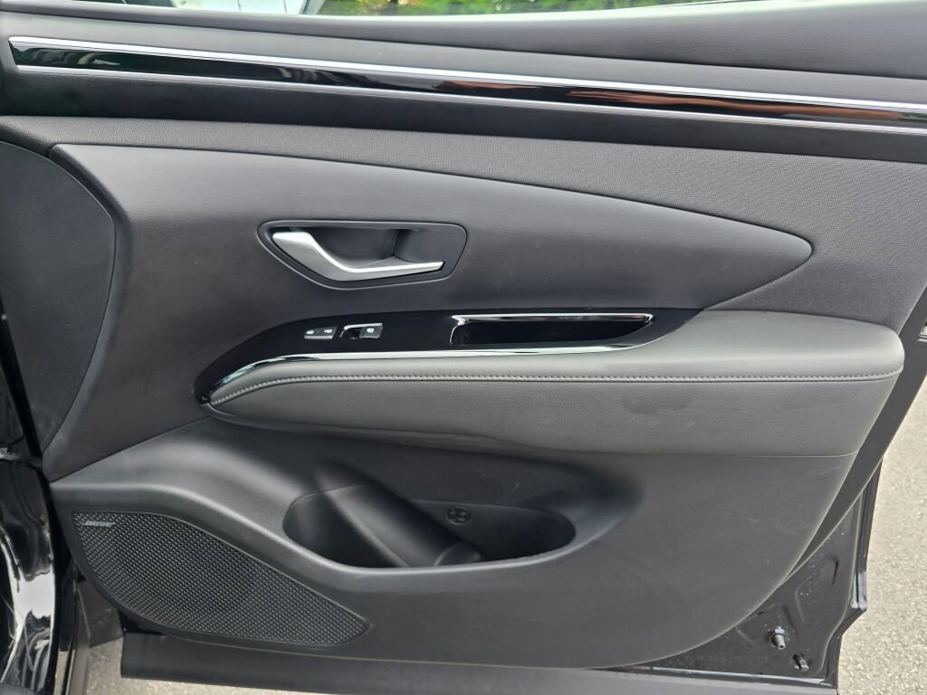 Used 2024 Hyundai Tucson Limited image 46