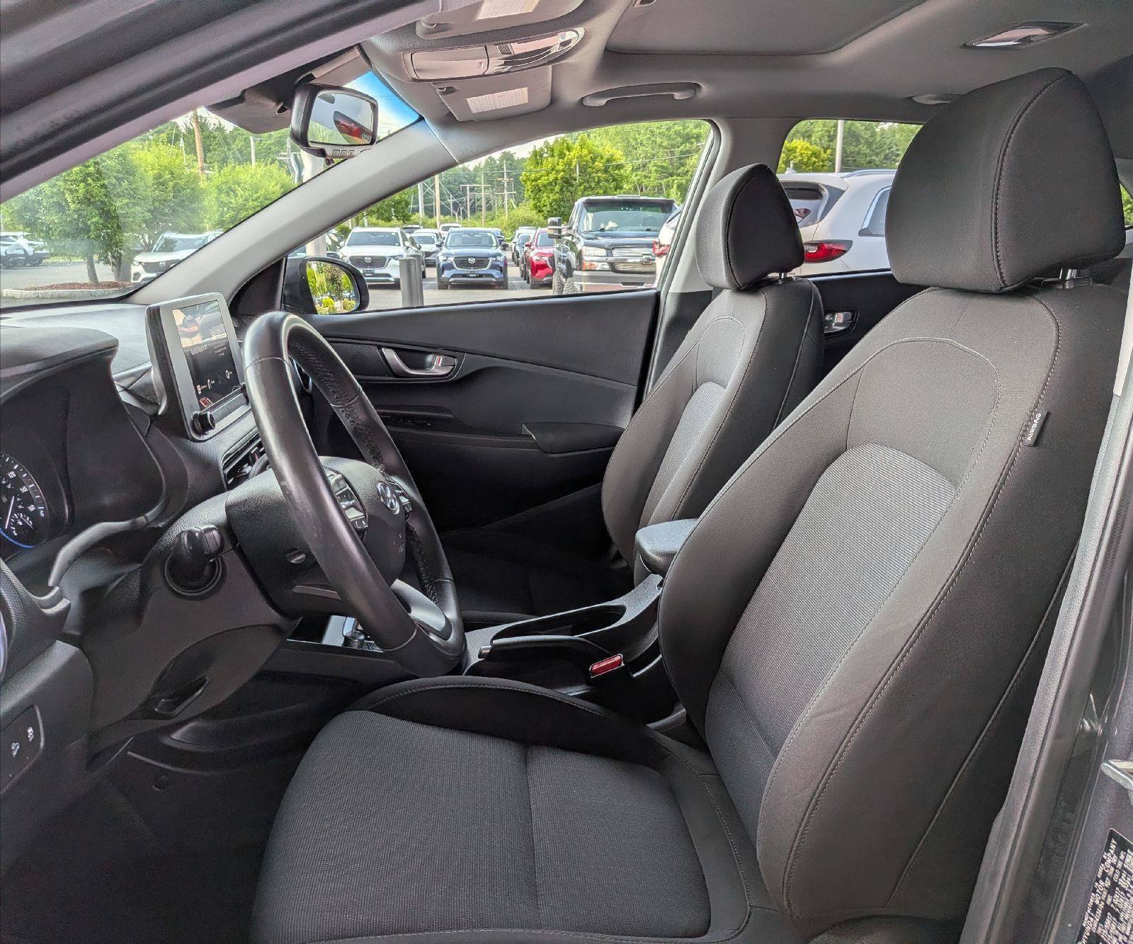 Used 2022 Hyundai Kona SEL w/ Convenience Package AWD/4WD image 12