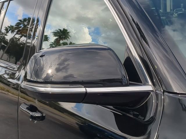 Used 2024 Jeep Wagoneer L 4WD image 13