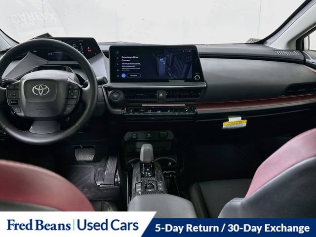 Used 2025 Toyota Prius Plug-In Hybrid FWD image 33