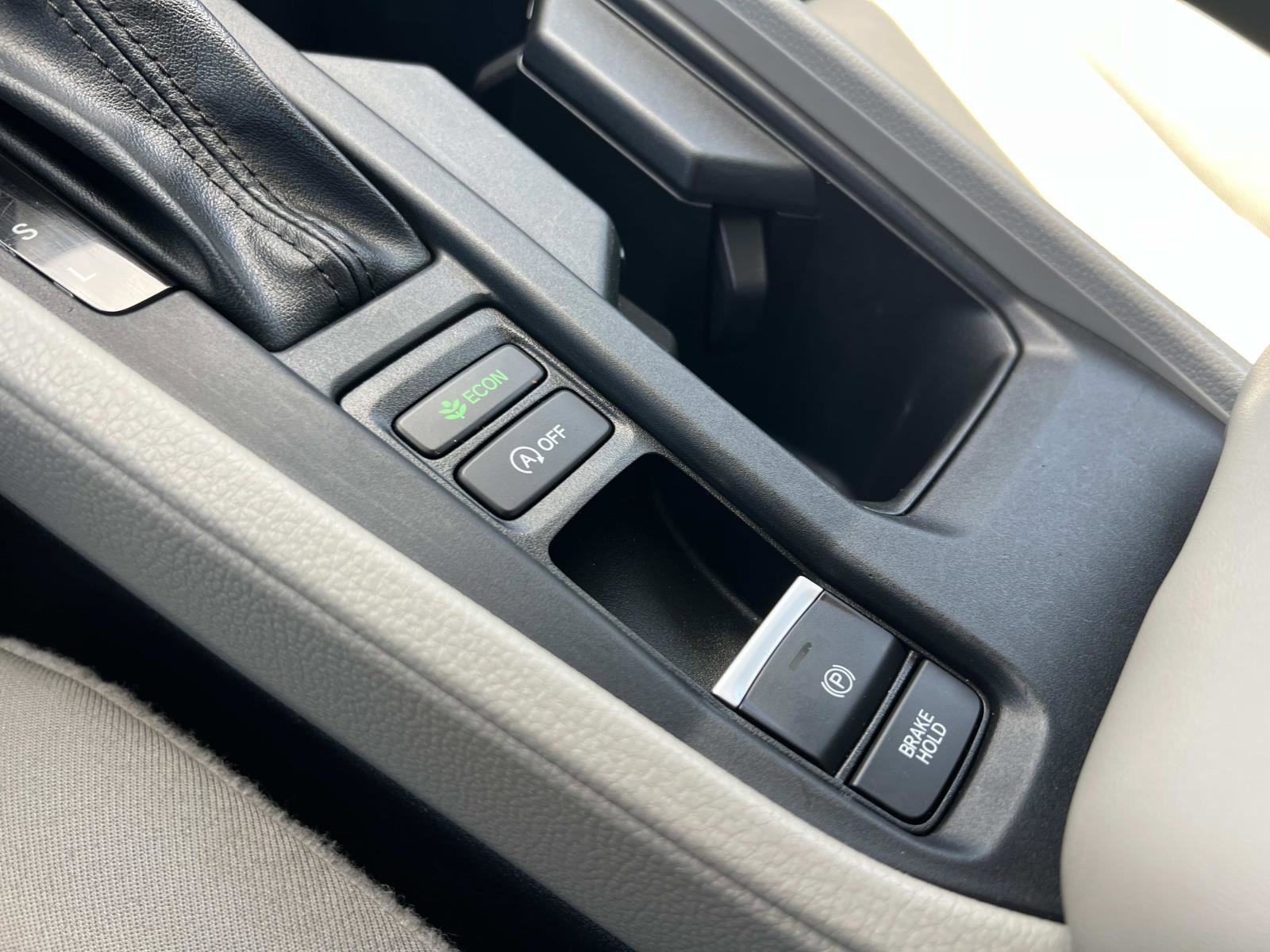 Certified 2024 Honda Accord LX image 16