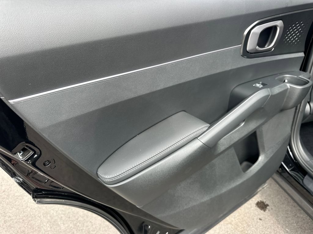 New 2025 Kia Sorento EX image 14