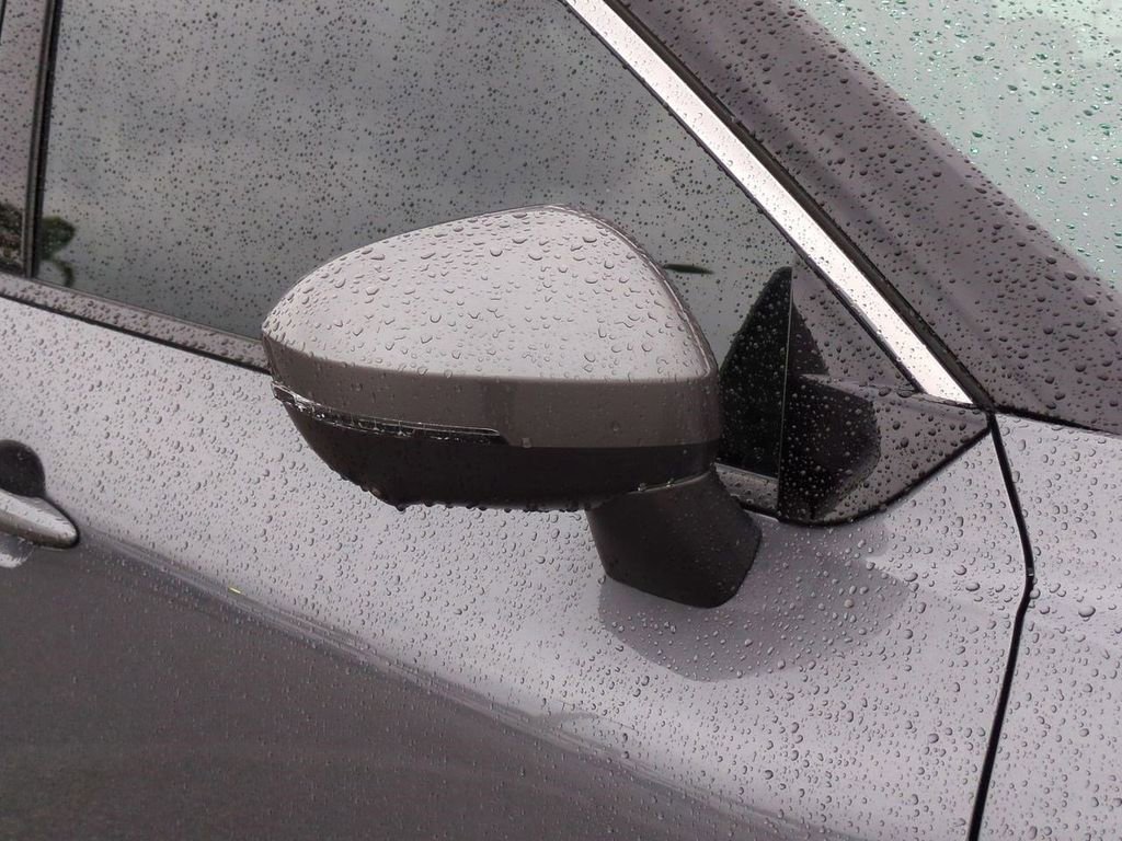 Certified 2025 Nissan Rogue SL image 12