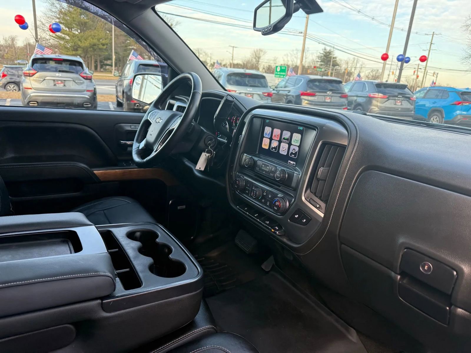 Used 2017 Chevrolet Silverado 1500 LTZ w/ LTZ Plus Package AWD/4WD image 51