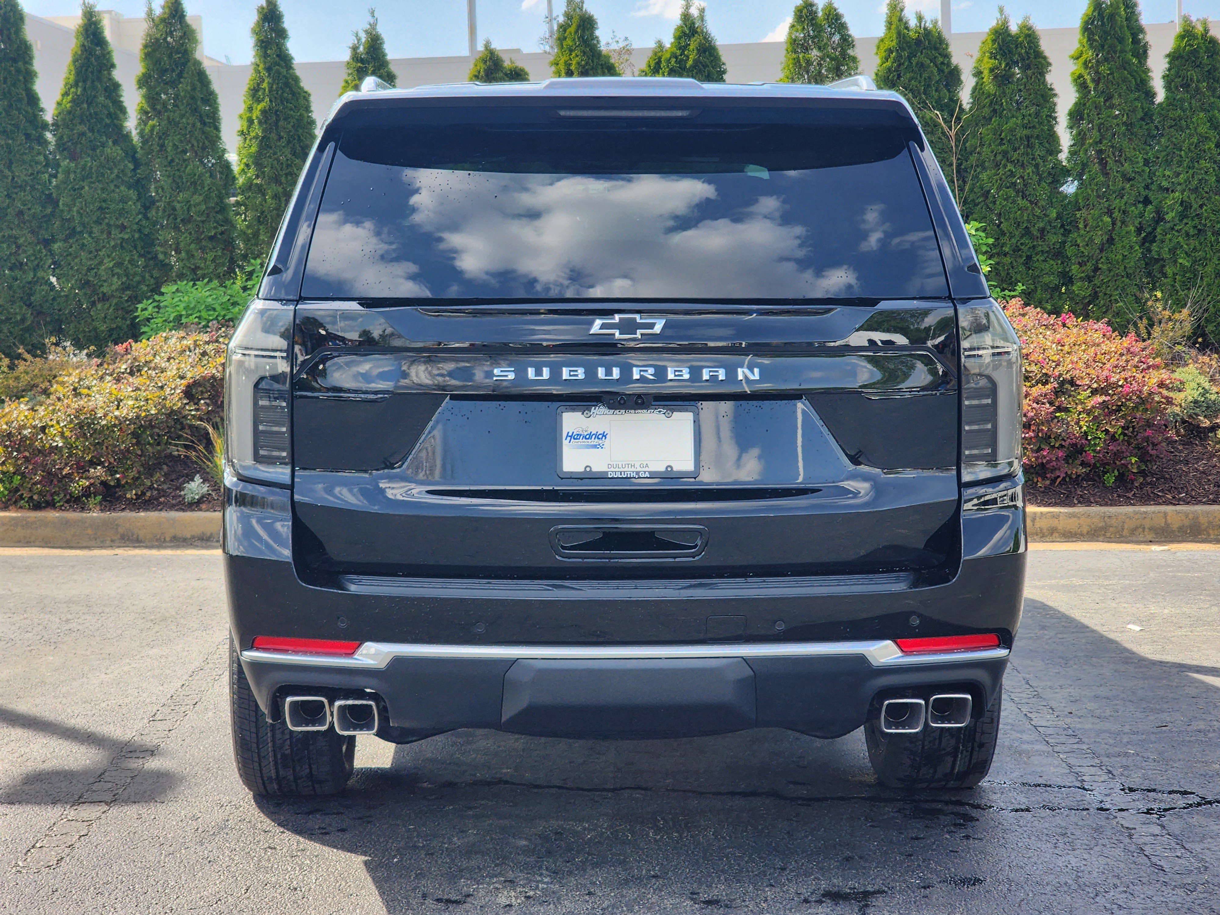 New 2026 Chevrolet Suburban High Country RWD image 9