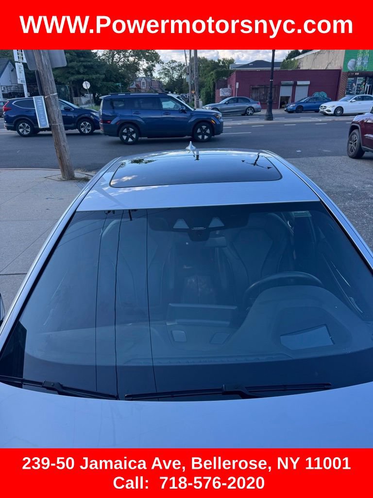 Used 2019 BMW 530e xDrive w/ Premium Package AWD/4WD image 13