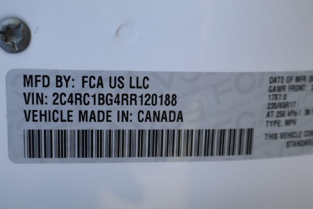 Used 2024 Chrysler Pacifica Touring-L FWD image 31