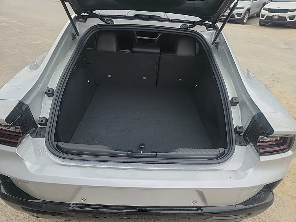 New 2026 Dodge Charger Scat Pack w/ Blacktop Package AWD/4WD image 8